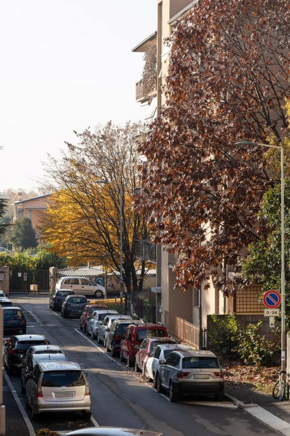 Casa Martina- Airport Free Shuttle-H24 Apartment Bergamo Bagian luar foto