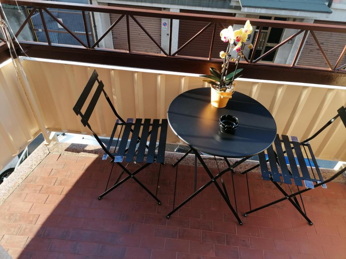 Casa Martina- Airport Free Shuttle-H24 Apartment Bergamo Bagian luar foto